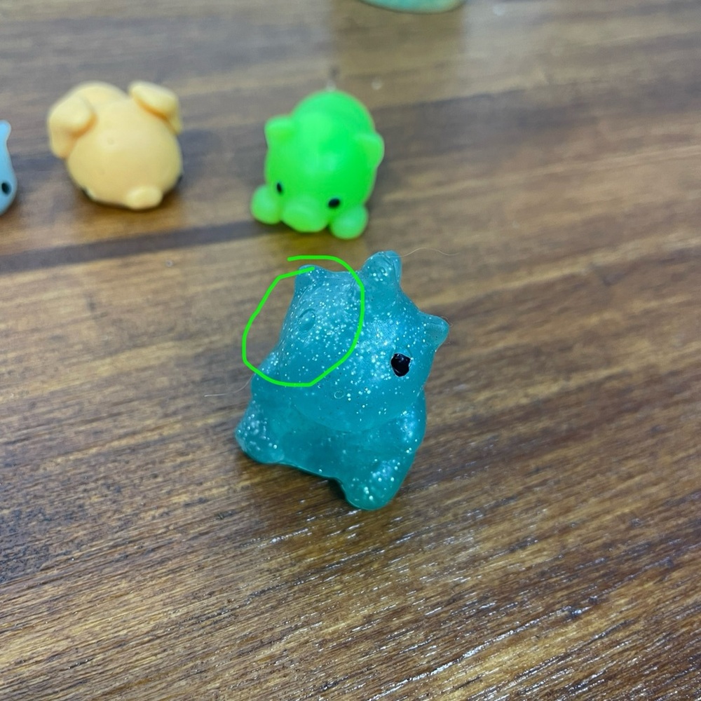 Bundle of 9 Squishes, Mochis and More! - Picture 5 of 5